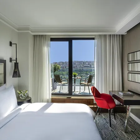 Moevenpick Golden Horn 5*