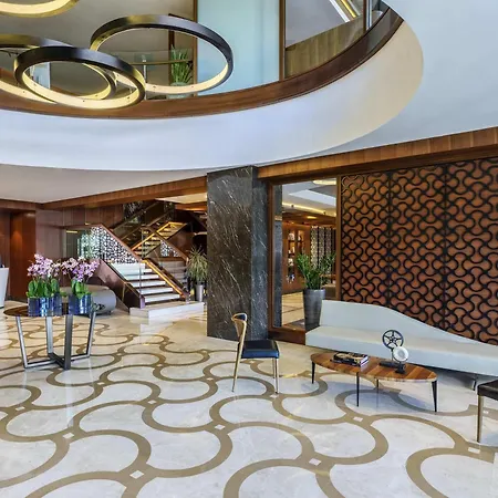 Moevenpick Golden Horn 5*