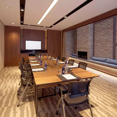 Mövenpick Golden Horn 5*
