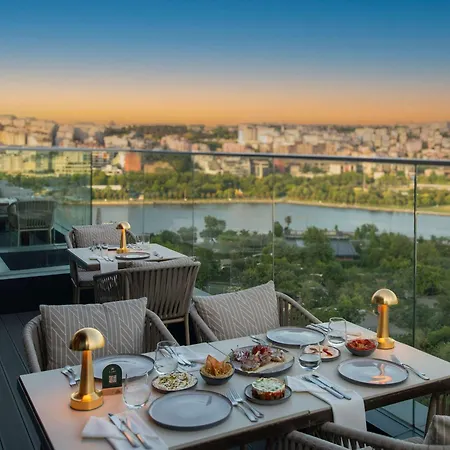 Отель Moevenpick Golden Horn 5*