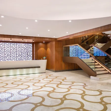 Moevenpick Golden Horn 5*