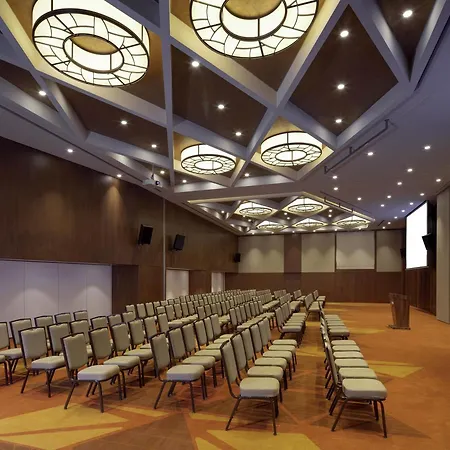 Отель Moevenpick Golden Horn Стамбул