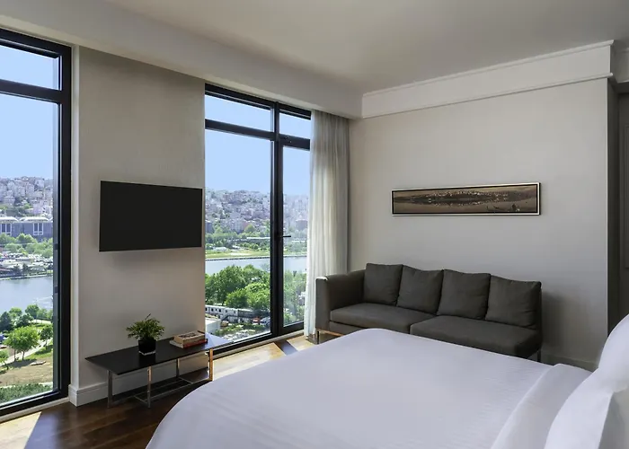 Moevenpick Golden Horn 5* Стамбул