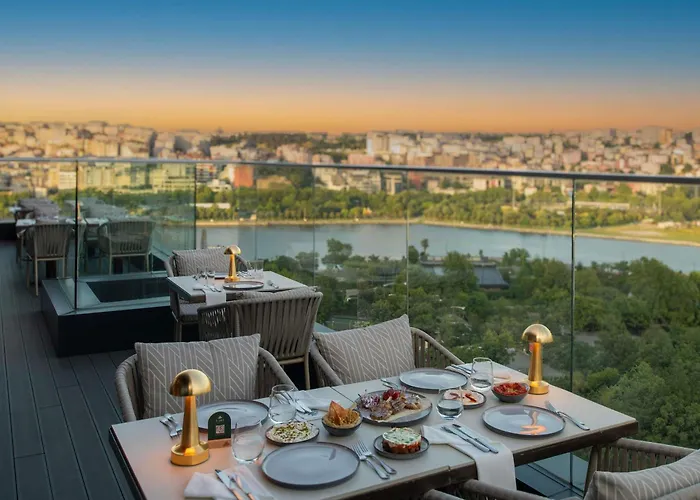 Отель Moevenpick Golden Horn Стамбул