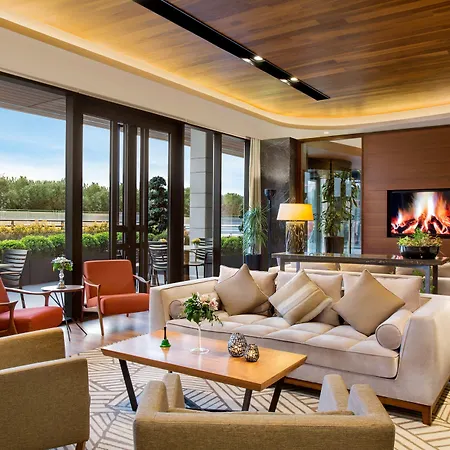 Moevenpick Golden Horn 5*