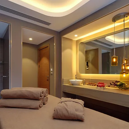 Hotel Moevenpick Golden Horn 5*