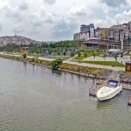 Hotel Moevenpick Golden Horn