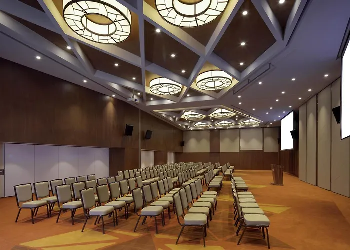 Mövenpick Golden Horn