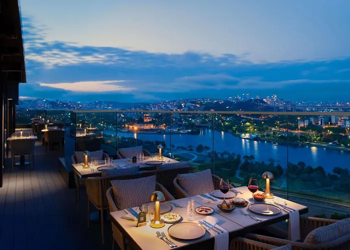 Otel Mövenpick Golden Horn 5*