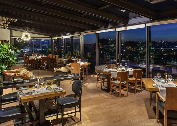 Mövenpick Golden Horn 5*