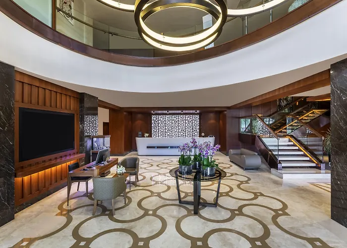 Mövenpick Golden Horn 5*