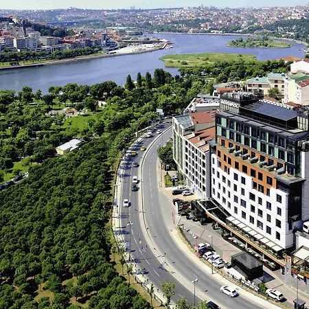 Moevenpick Golden Horn